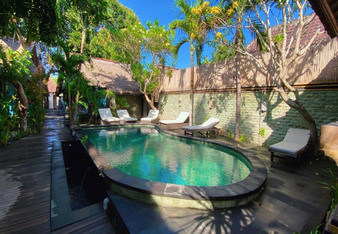 The Nichos Bungalows And Villas Nusa Lembongan Exteriör bild