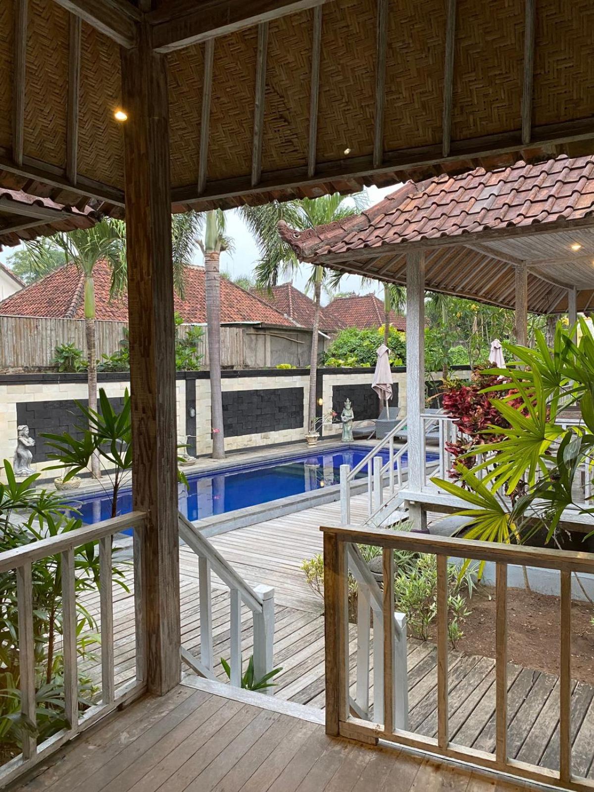 The Nichos Bungalows And Villas Nusa Lembongan Exteriör bild