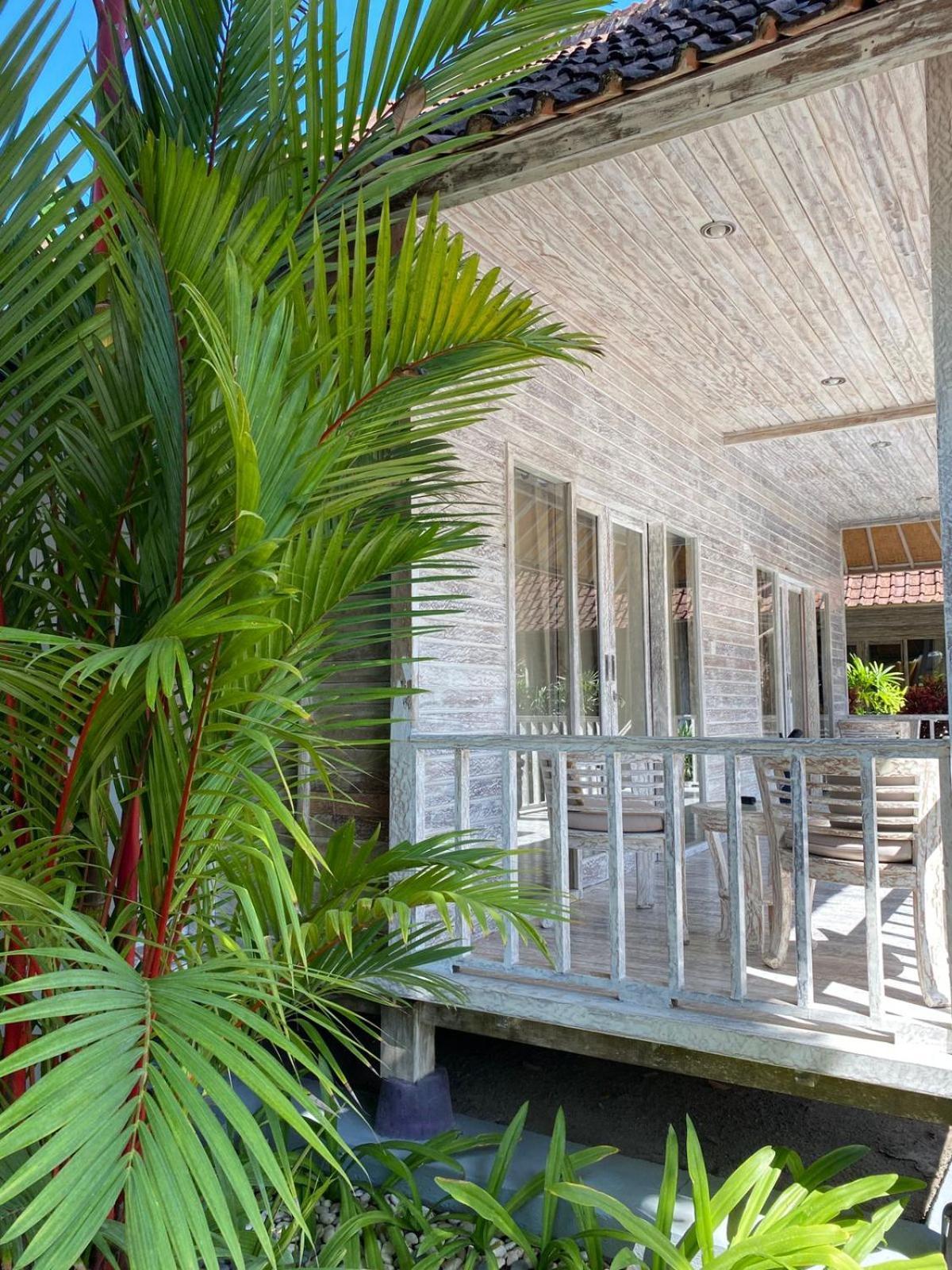 The Nichos Bungalows And Villas Nusa Lembongan Exteriör bild