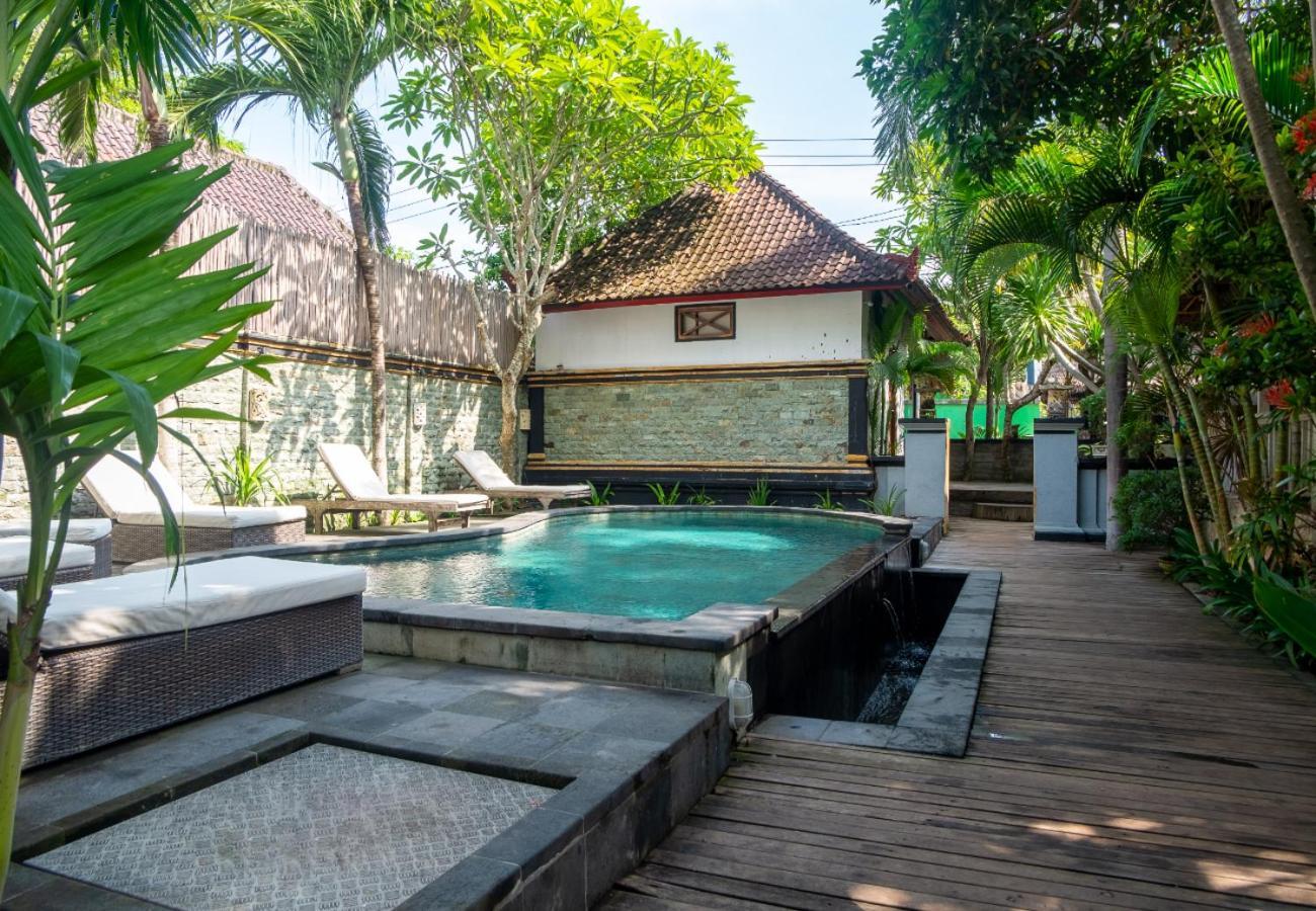 The Nichos Bungalows And Villas Nusa Lembongan Exteriör bild