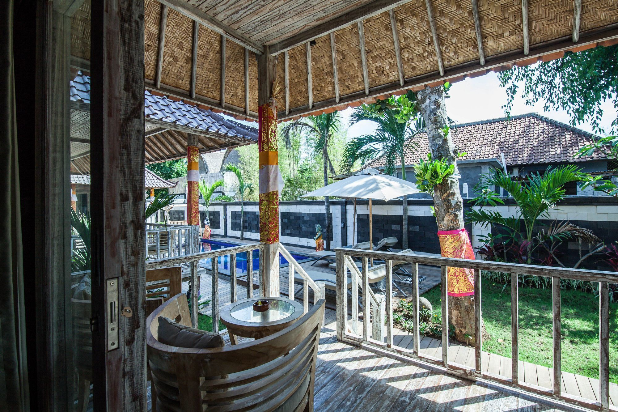 The Nichos Bungalows And Villas Nusa Lembongan Exteriör bild
