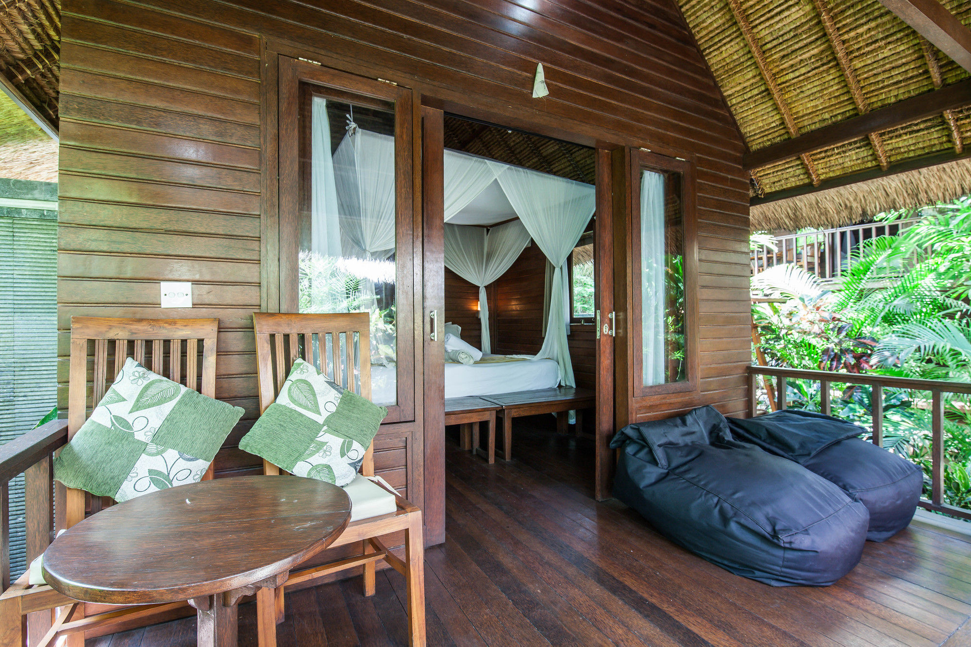 The Nichos Bungalows And Villas Nusa Lembongan Exteriör bild